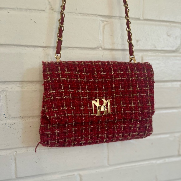 Badgley Mischka Red and Gold Tweed Women’s Shoulder Bag EUC - Picture 1 of 5